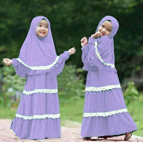 Detail Model Gamis Renda Tempel Nomer 6