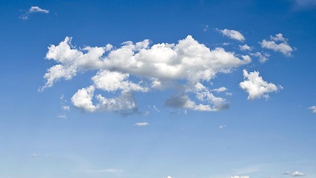 Detail Awan Di Langit Nomer 17