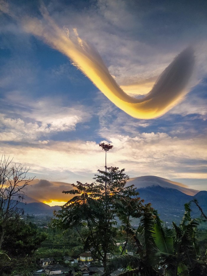 Detail Awan Di Langit Nomer 20