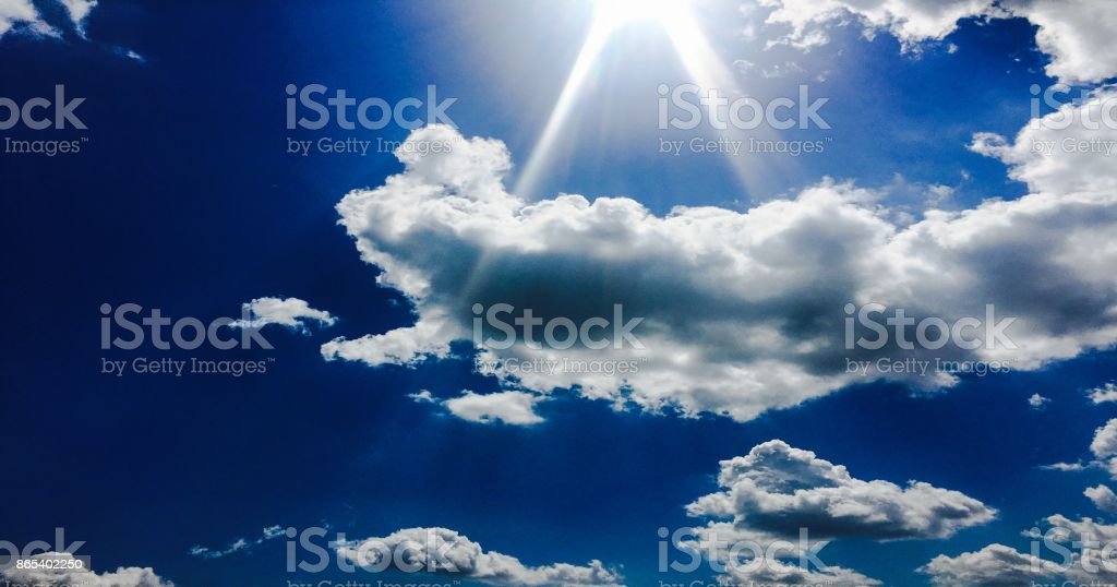 Detail Awan Di Langit Nomer 34