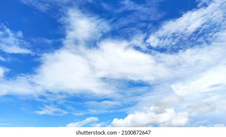 Detail Awan Di Langit Nomer 36