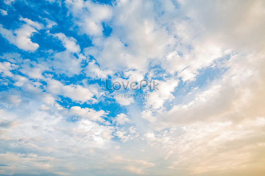 Detail Awan Di Langit Nomer 40