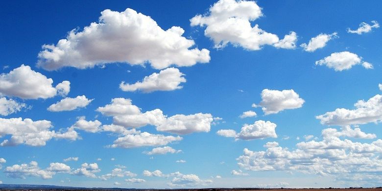 Detail Awan Di Langit Nomer 7