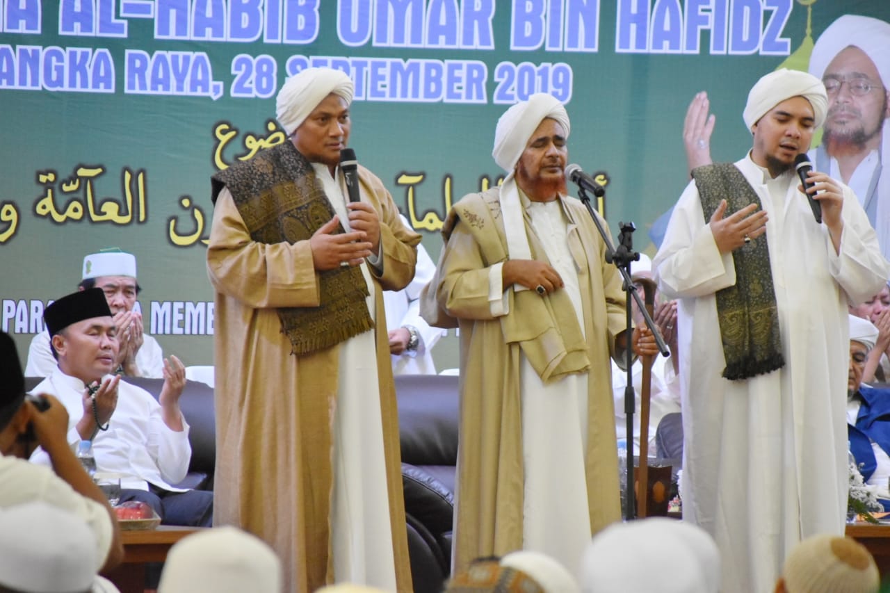 Detail Foto Al Habib Umar Bin Hafidz Nomer 33