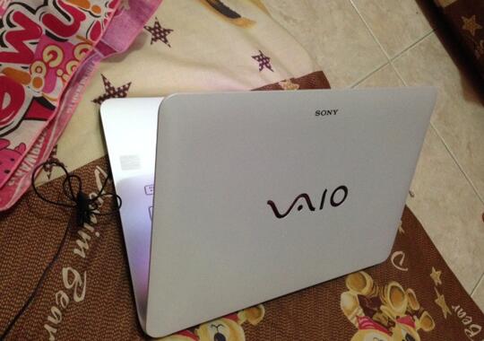 Detail Gambar Sony Vaio Svf14212sg Nomer 26