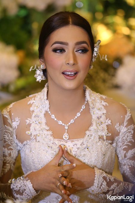 Detail Gambar Wanita Cantik Arab Saudi Nomer 32