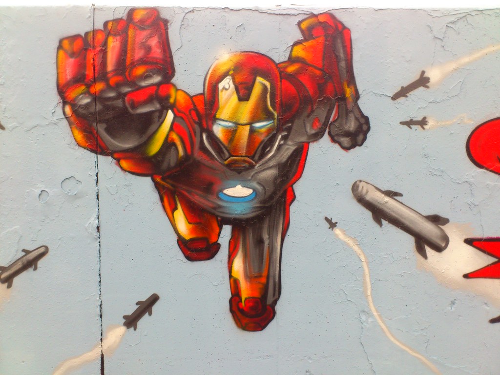 Detail Iron Man Graffiti Nomer 4