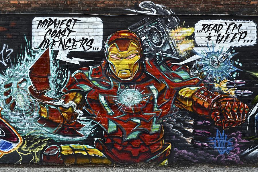Detail Iron Man Graffiti Nomer 6