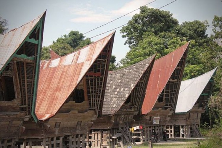 Detail Rumah Adat Di Pulau Sumatera Nomer 33