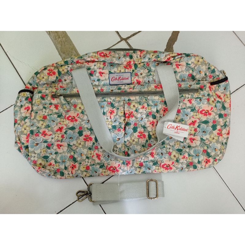 Detail Gambar Tas Cath Kidston Nomer 19