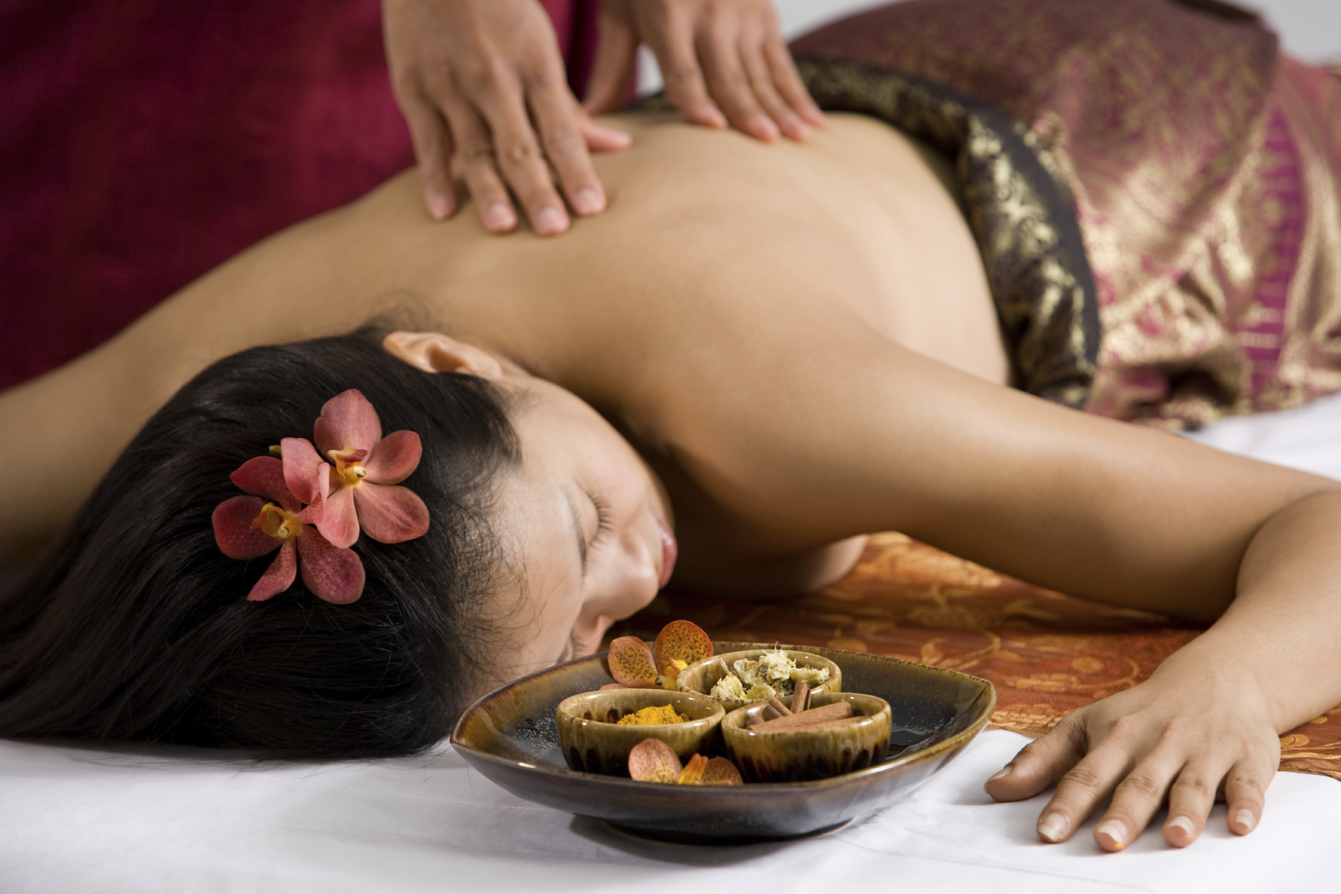 Detail Massage Tradisional Thailand Nomer 46