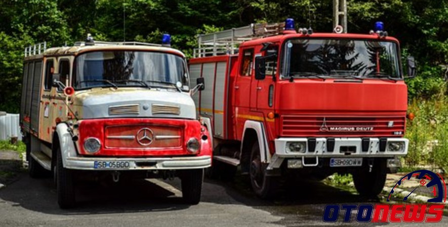 Detail Foto Mobil Pemadam Kebakaran Nomer 29