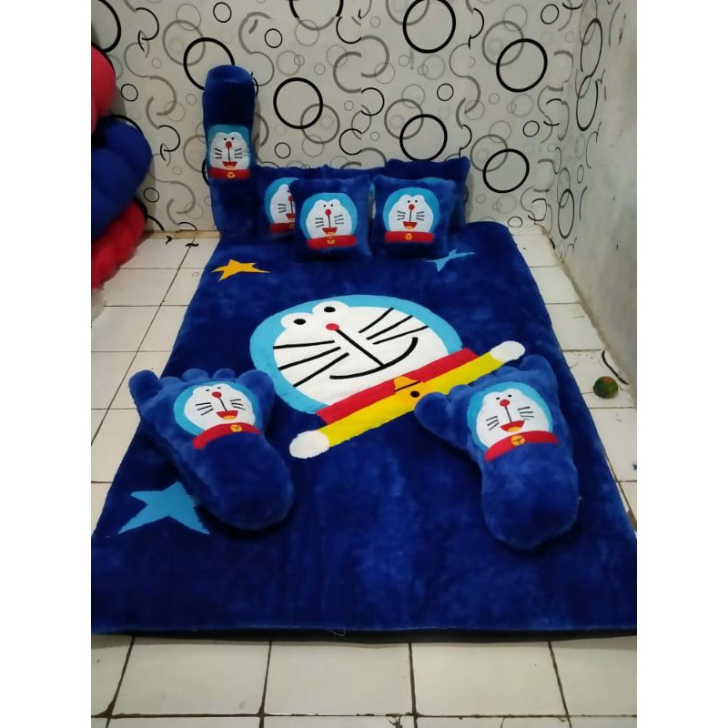 Detail Gambar Karpet Karakter Doraemon Nomer 36