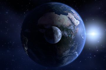 Detail Gambar Bulan Mengitari Bumi Nomer 15