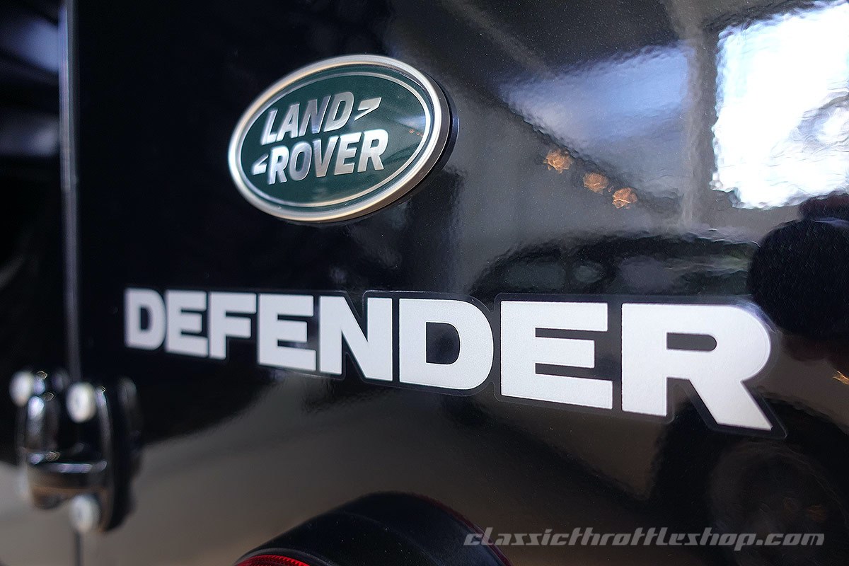 Detail Land Rover Defender Logo Nomer 18
