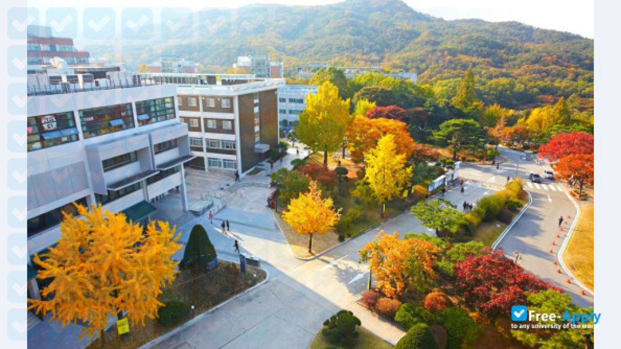 Detail Universitas Seoul National University Nomer 18