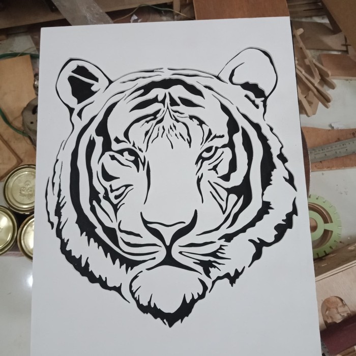 Detail Kepala Harimau Putih Nomer 10