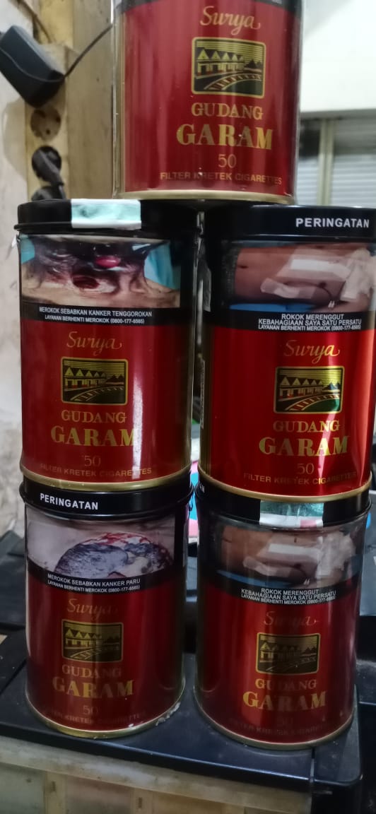 Detail Kerajinan Kaleng Rokok Surya Nomer 26