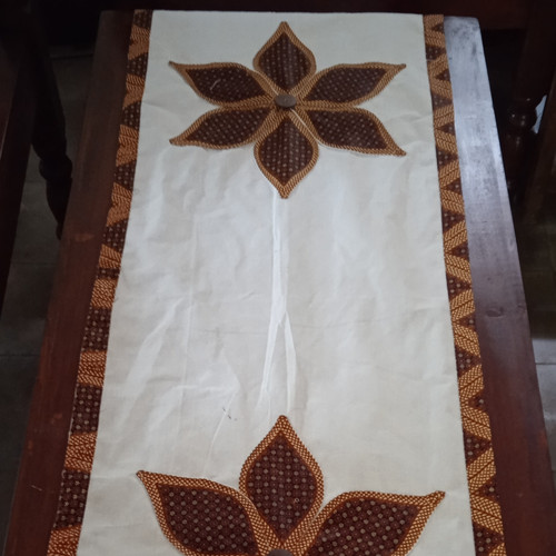 Detail Kerajinan Taplak Meja Nomer 2