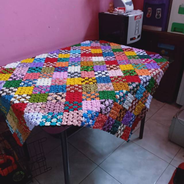 Detail Kerajinan Taplak Meja Nomer 4
