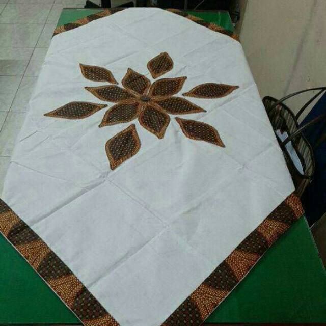 Detail Kerajinan Taplak Meja Nomer 27
