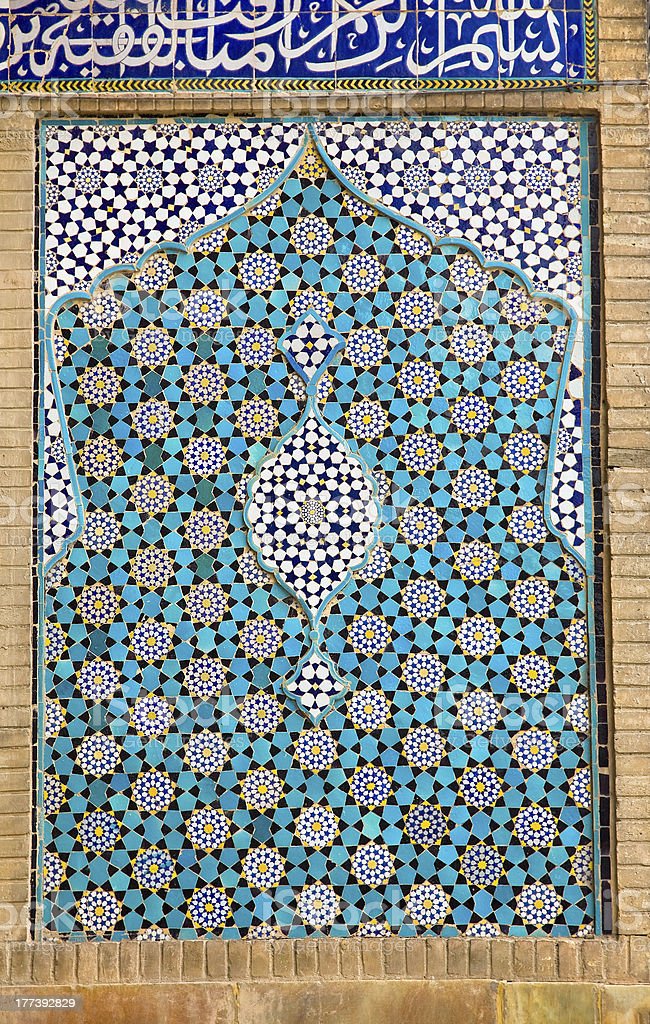 Detail Keramik Dinding Masjid Nomer 7