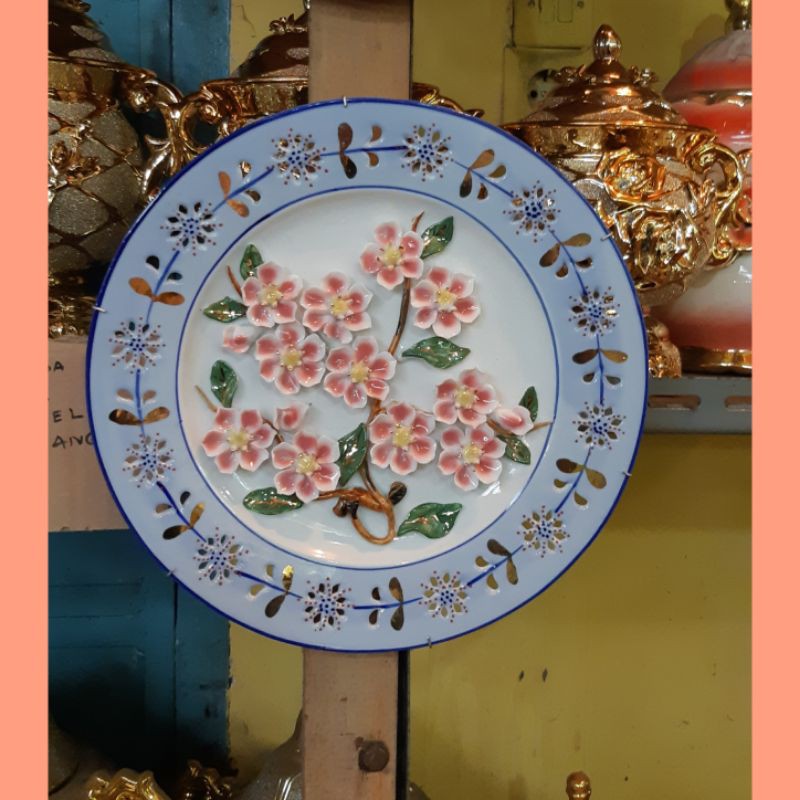Detail Keramik Hiasan Dinding Nomer 53