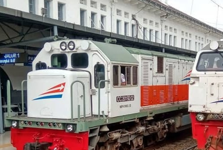 Detail Kereta Api Indonesia Png Nomer 25