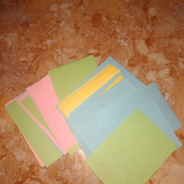 Detail Kertas Warna Warni Nomer 21