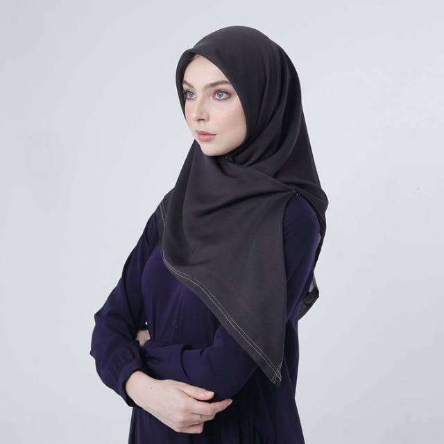 Detail Kerudung Hitam Polos Nomer 24