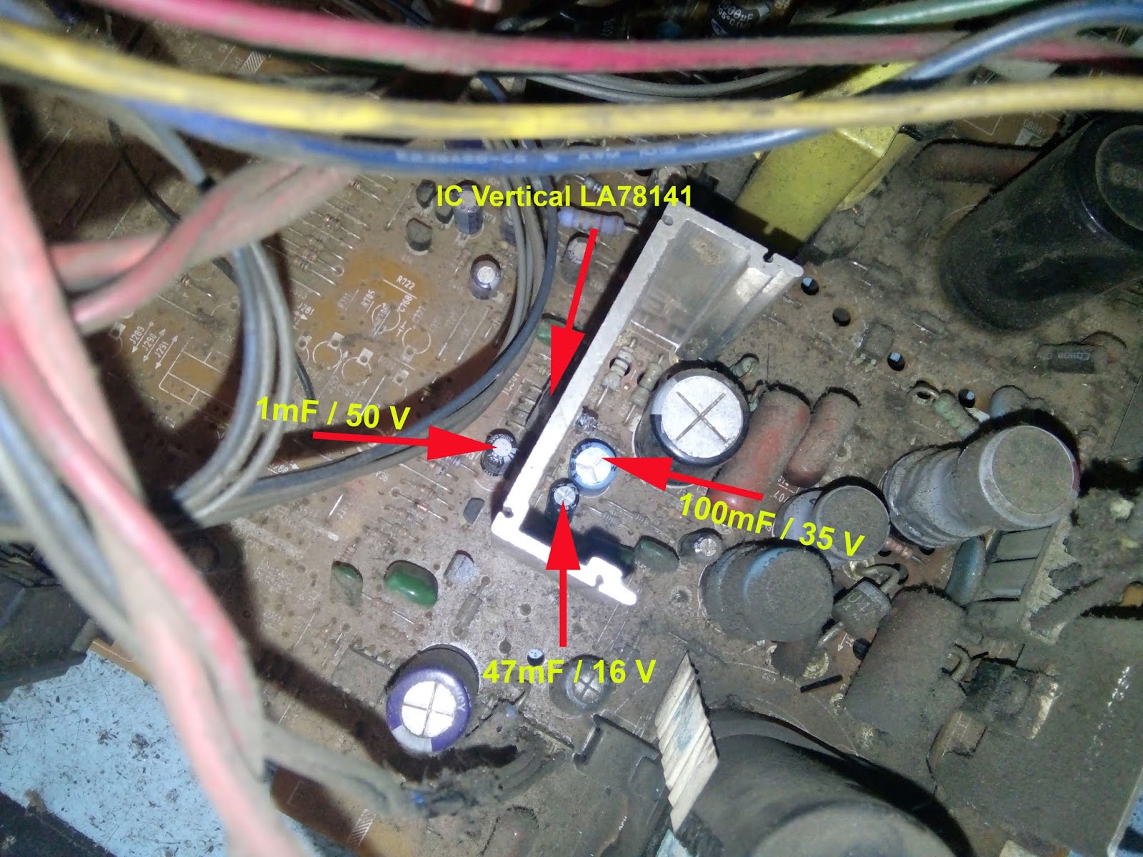 Detail Kerusakan Tv Polytron Gambar Bergaris Bagian Atas Nomer 37