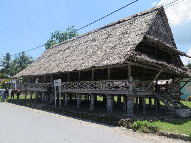 Detail Keunikan Rumah Adat Nomer 34