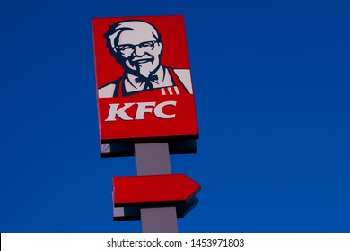 Detail Kfc Sign Nomer 34