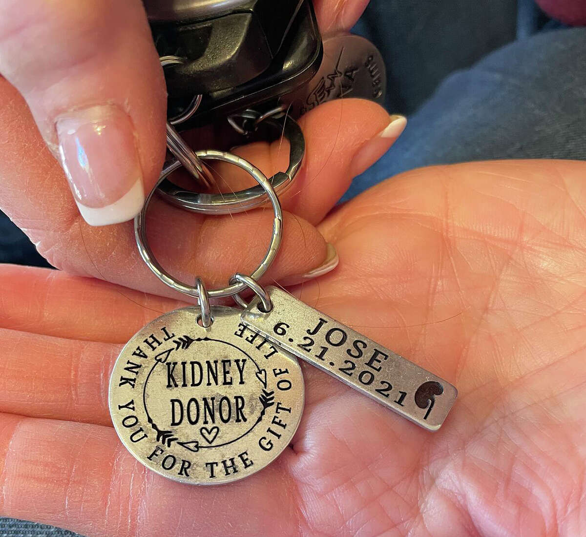 Detail Kidney Keychain Nomer 34