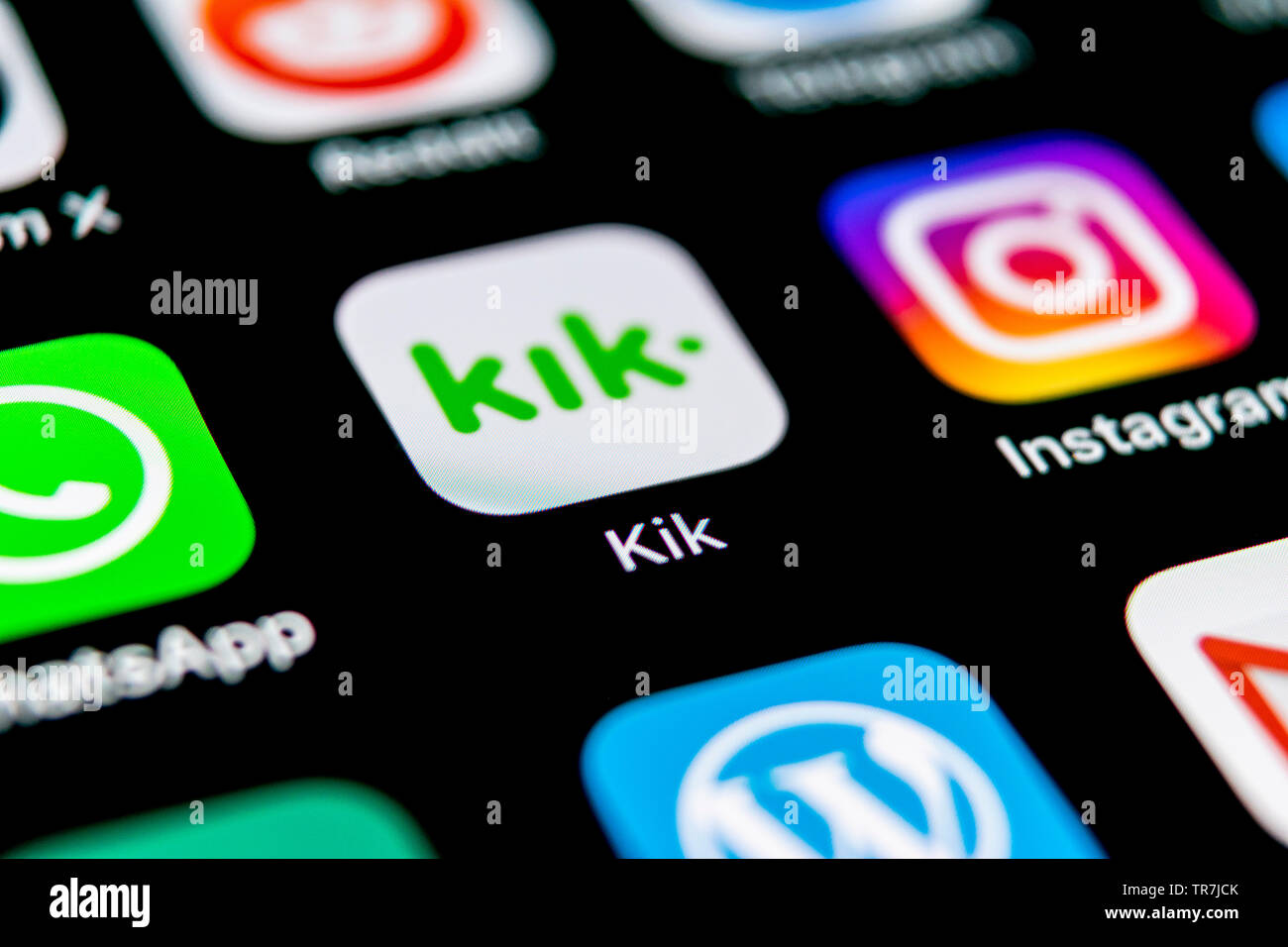 Detail Kik Messenger Iphone Nomer 30