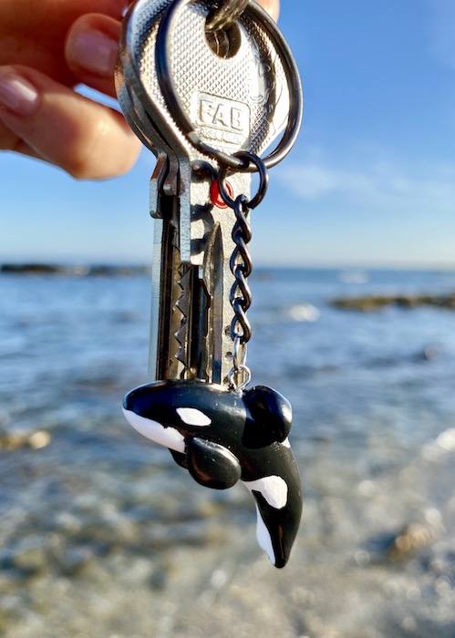 Detail Killer Whale Keychain Nomer 9