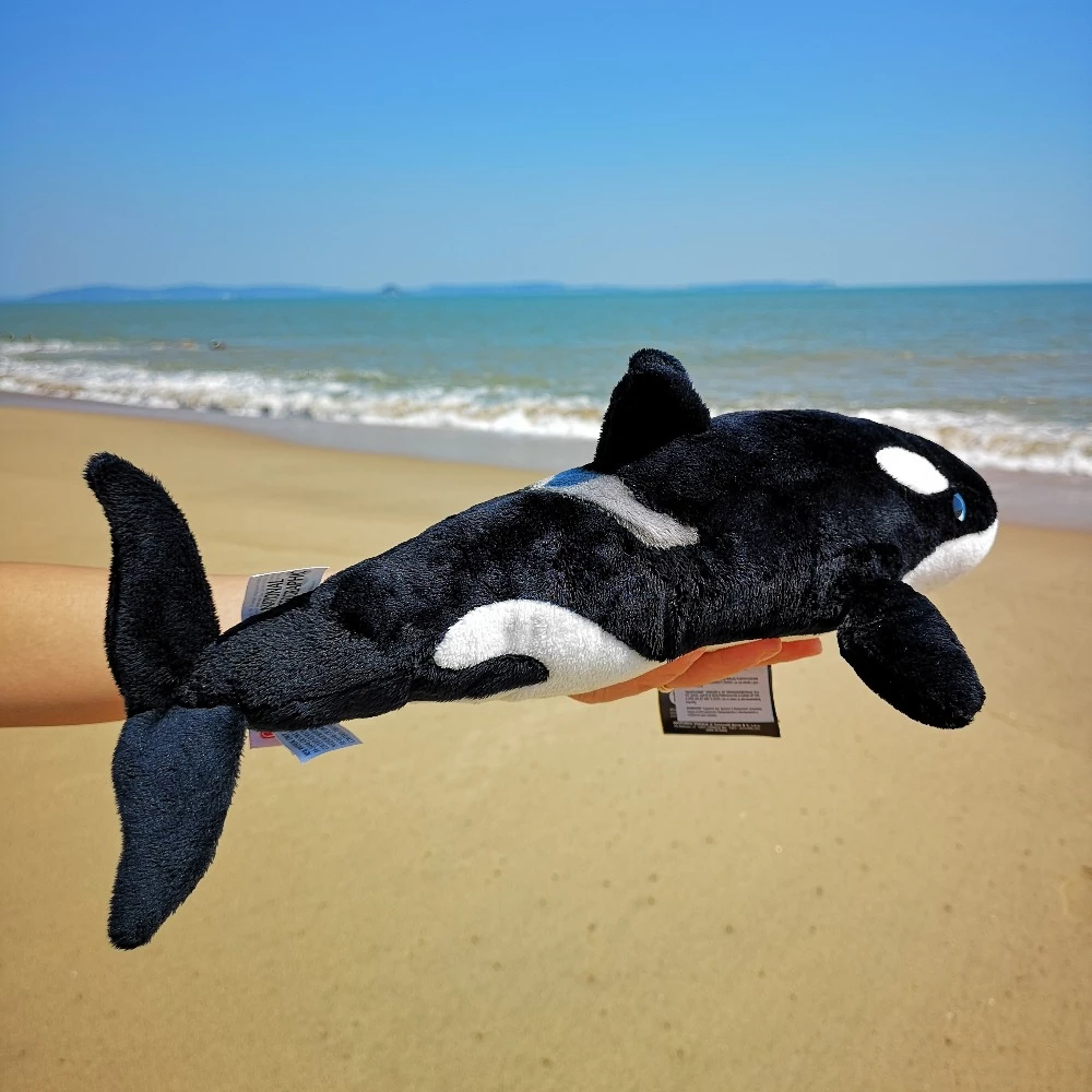 Detail Killer Whale Pillow Nomer 50