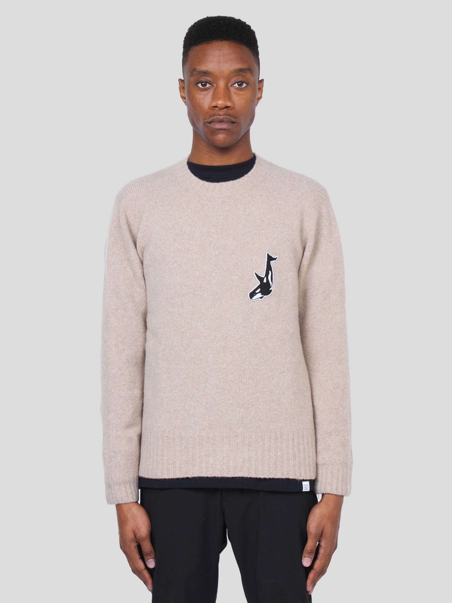 Detail Killer Whale Sweater Nomer 34
