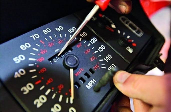 Detail Kilo Meter Mobil Nomer 17