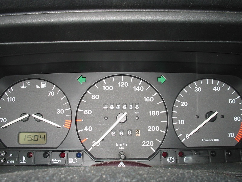 Detail Kilo Meter Mobil Nomer 35