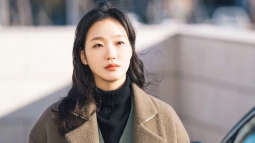 Detail Kim Go Eun Plastic Surgery Nomer 17
