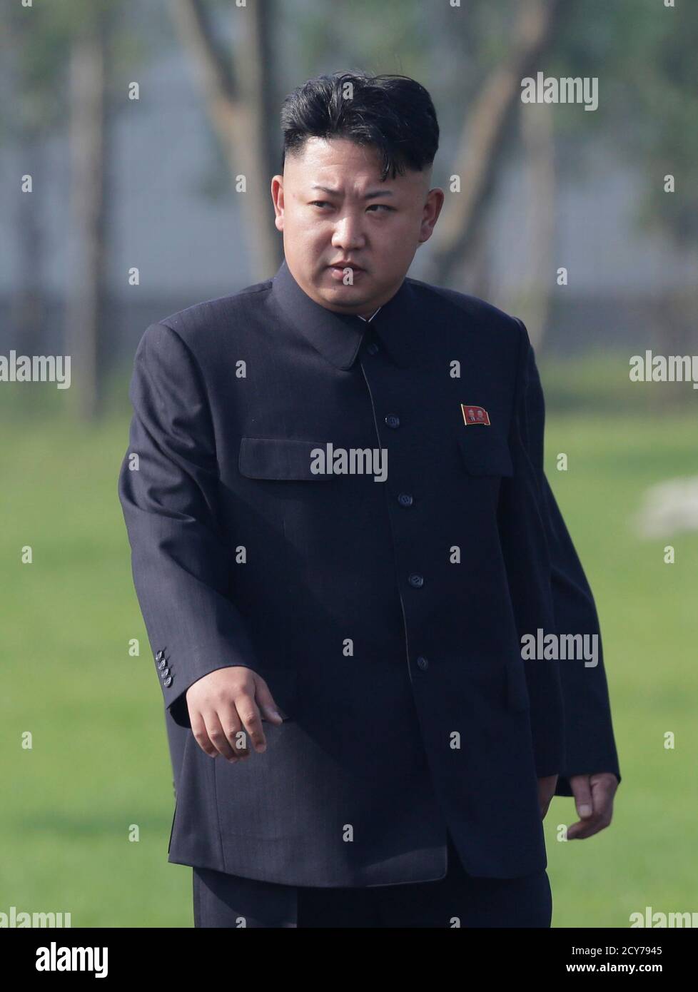 Detail Kim Jong Un Wallpaper Nomer 12