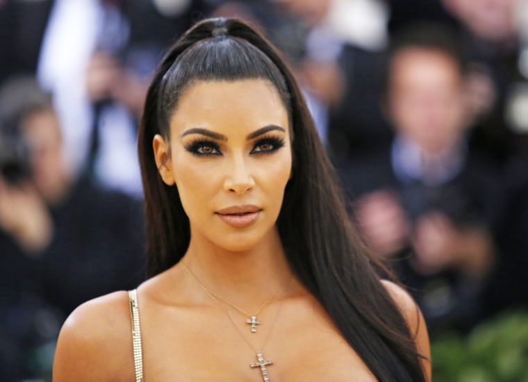 Detail Kim Kardashian Images Nomer 8