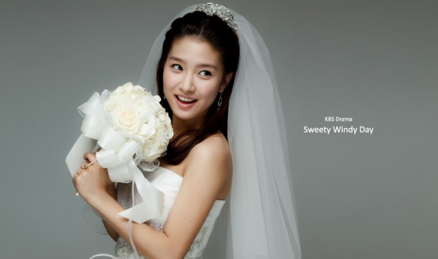 Detail Kim So Eun Menikah Nomer 23