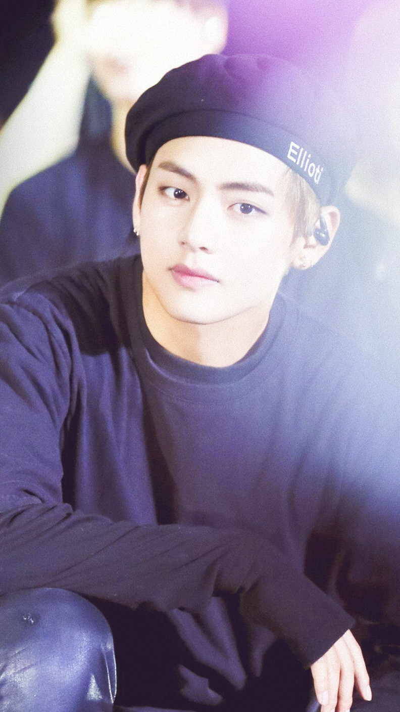 Detail Kim Taehyung Hd Wallpaper Nomer 48