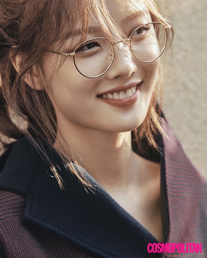 Detail Kim Yoo Jung Photoshoot Nomer 29