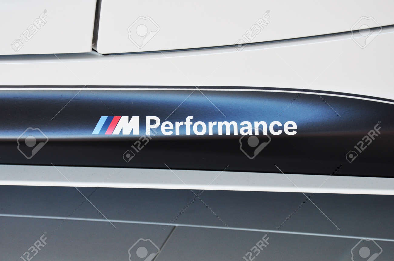 Detail M Performance Logo Nomer 38