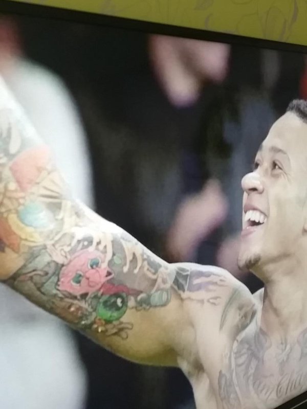 Detail Memphis Depay Tattoo Nomer 53