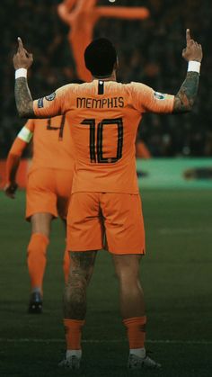 Detail Memphis Depay Wallpaper Nomer 15