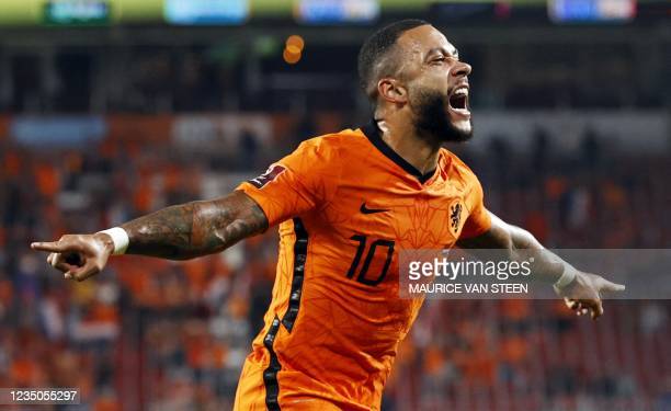 Detail Memphis Depay Wallpaper Nomer 35